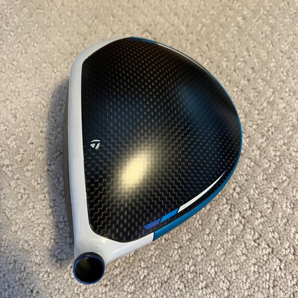Taylormade SIM 2 max 12 degree driver, used in great condition.